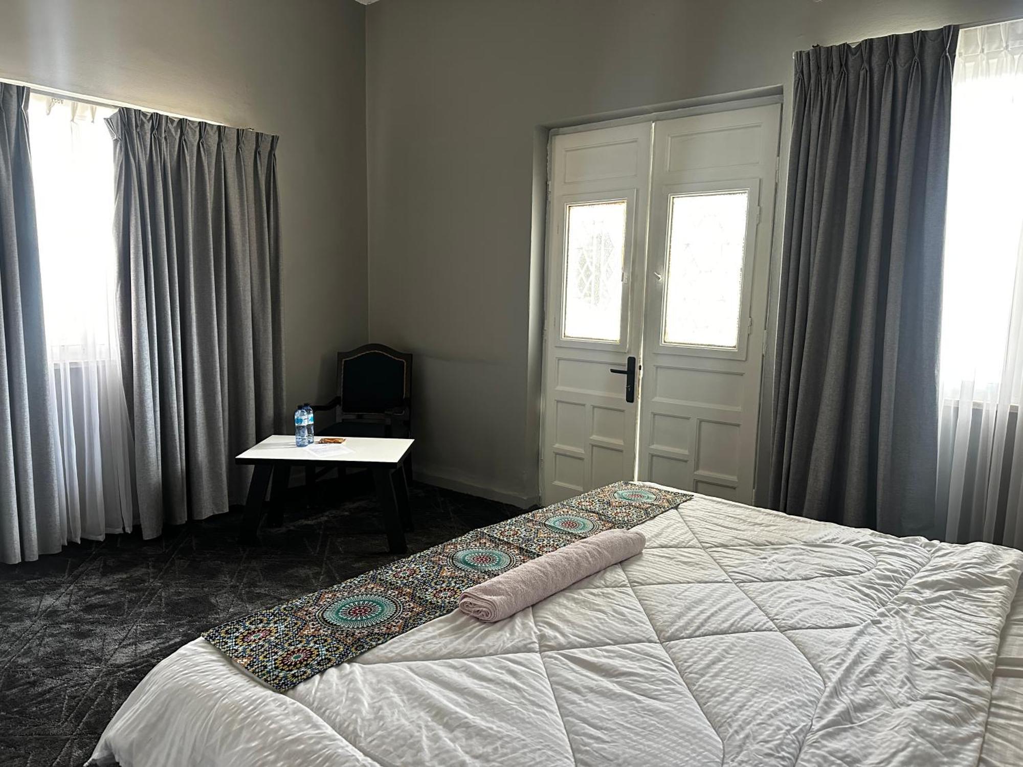 Beit Ahlan Hotel Аман Екстериор снимка