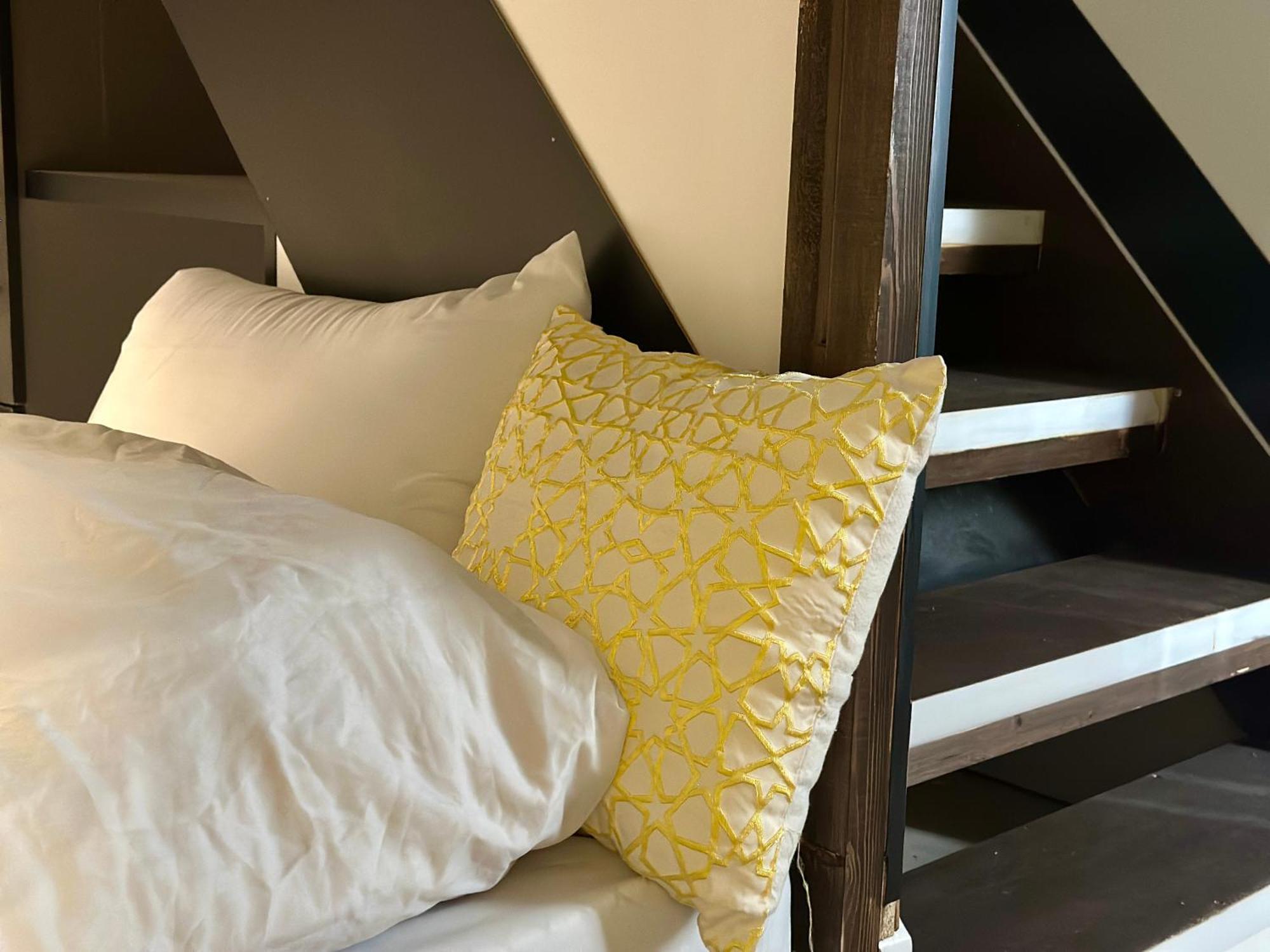 Beit Ahlan Hotel Аман Екстериор снимка